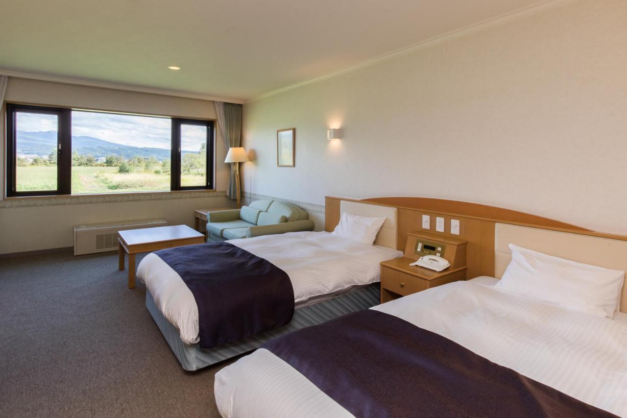 Furano La Terre Hotel Nakafurano Buitenkant foto