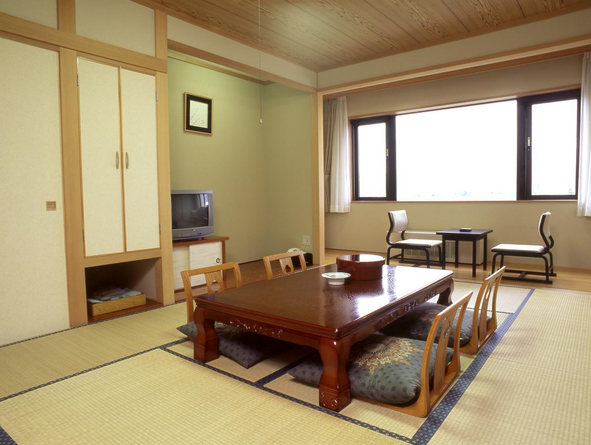 Furano La Terre Hotel Nakafurano Buitenkant foto