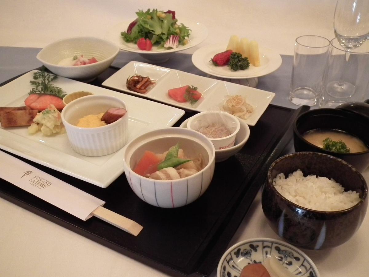 Furano La Terre Hotel Nakafurano Buitenkant foto