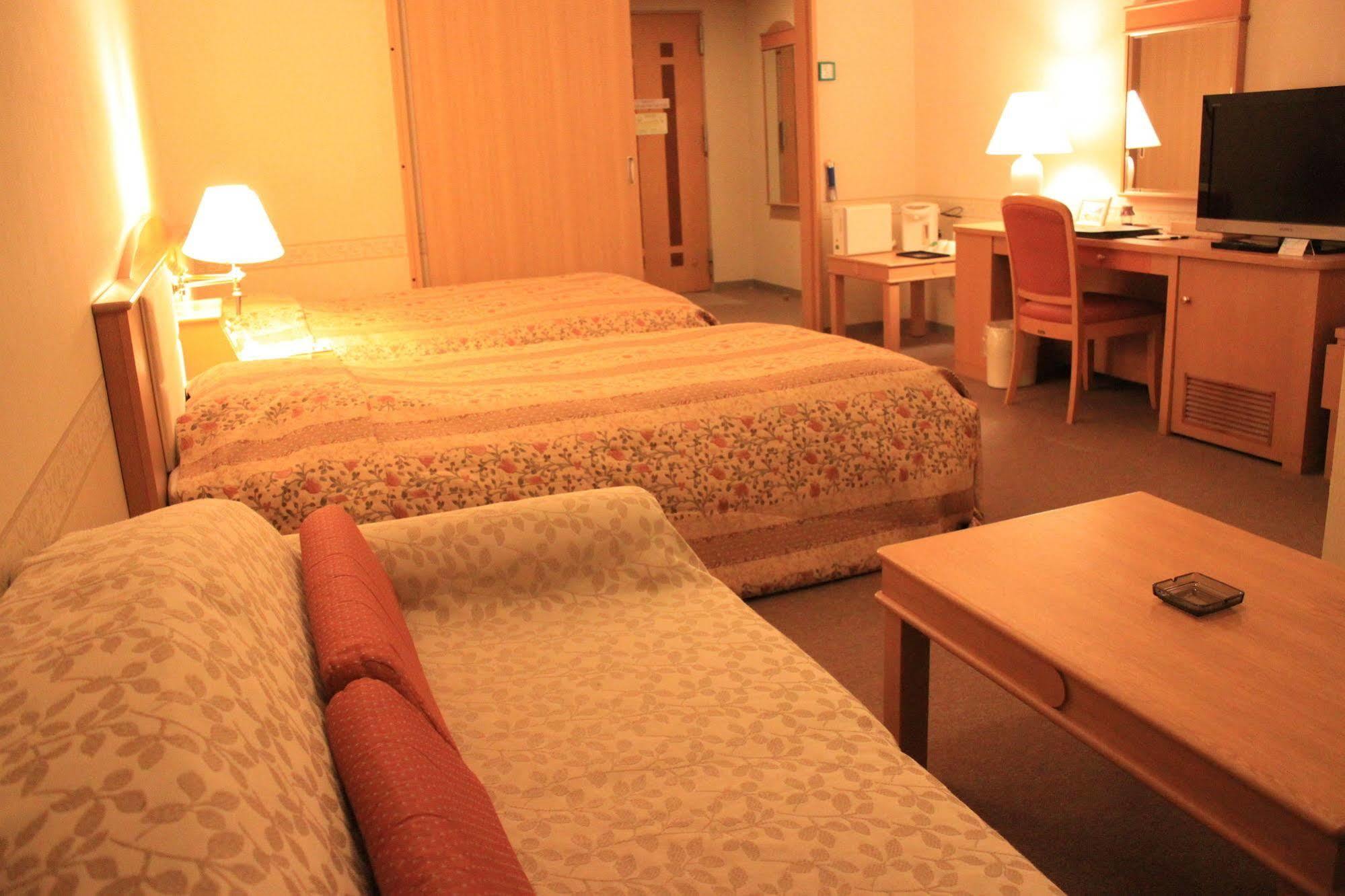 Furano La Terre Hotel Nakafurano Buitenkant foto